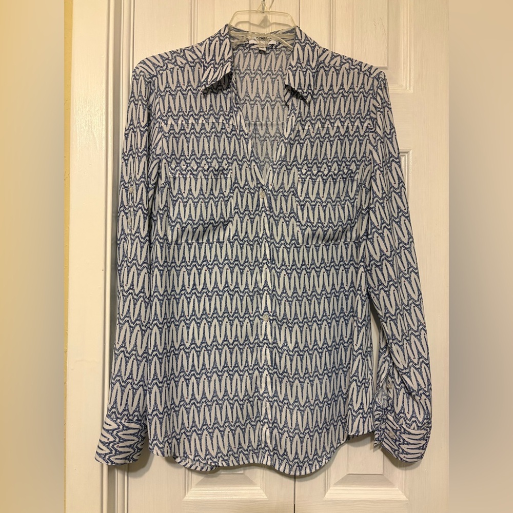 Express Eiffel Tower Print Portofino Shirt in Blue and White